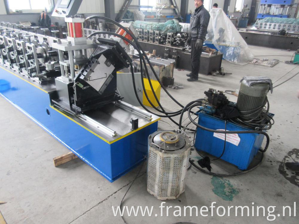 Automatic Drywall Cross Grid Forming Machine